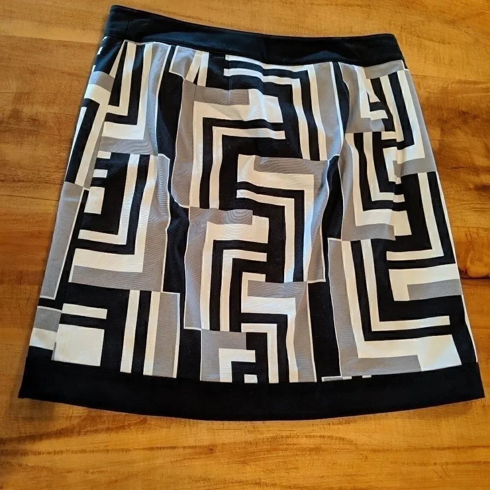 Ann Taylor wrap skirt gray black white lines 4p